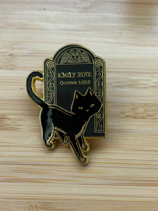 Hocus Pocus Emily Binx Loungefly Pin